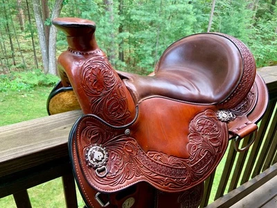 Circle Y Walnut grove saddle 15” Wide flex tree - Image 1 of 4