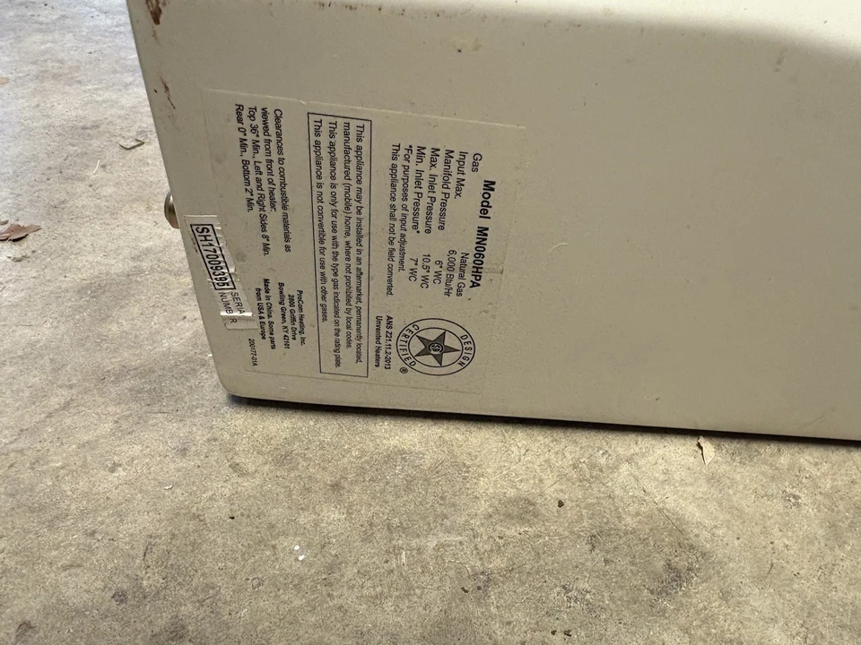 Gas Wall Heater Pro Com ML 100 HPA Uses LP Or Propane 6000 BTU Natural Gas - Image 2 of 4