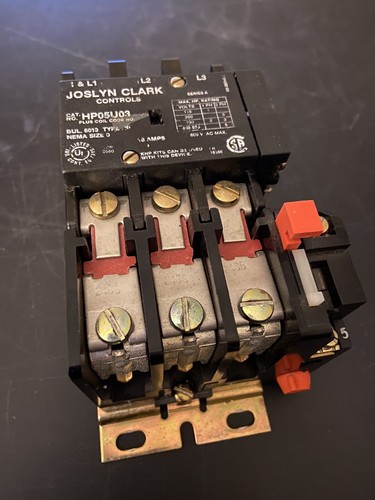 Joslyn Clark Controls HP05U03 3P Nema Size 0 Motor Starter 120V Coil
