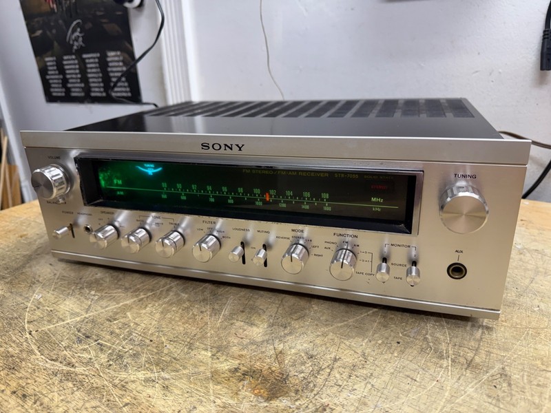 SONY STR-7055 STEREO  RECEIVER