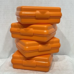 Tupperware Sandwich Keepers Orange Square Locking Container Set Of 4
