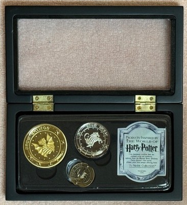Harry Potter Gringotts Bank Coin Set The Noble Collection Mint / Open Box