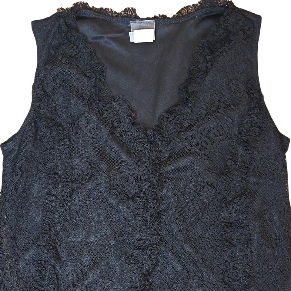 Camiseta sin mangas Lily White XS Y2K negra de encaje con cuello en V caprichosa casa de campo de hadas vintage Foto 2 de 4