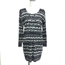 PLEATS PLEASE long sleeve tunic dress in good condition Size: 3 Allover pattern