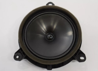 RIGHT OR LEFT SIDE DOOR SPEAKER OEM 8616002B40 TOYOTA CAMRY 2019
