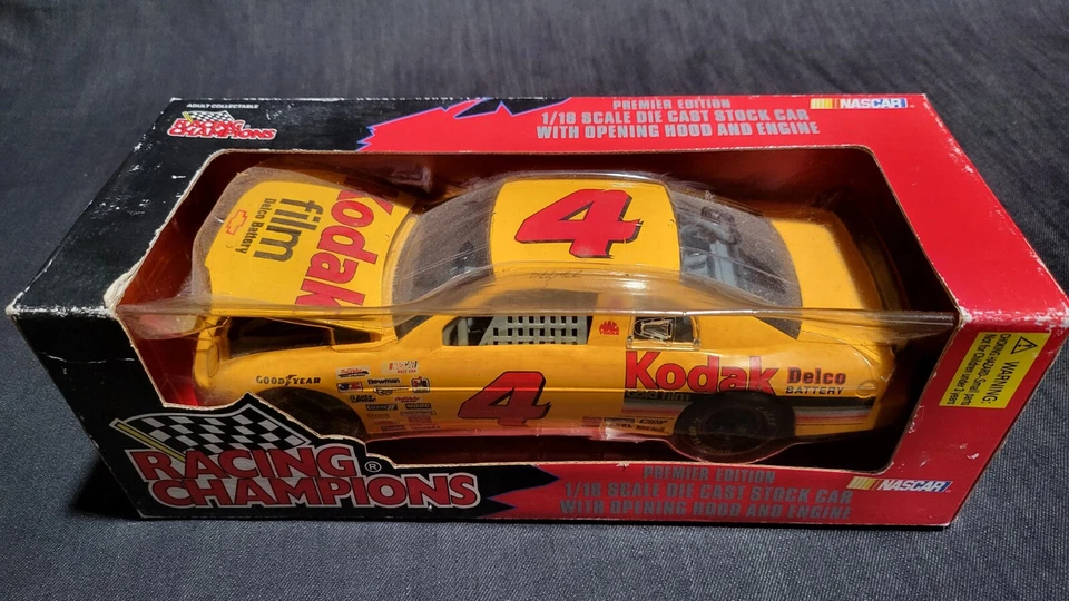 1996 Sterling Marlin #4 Kodak Chevy Monte Carlo 1/18 Vintage Premier Edition - Image 2 of 4