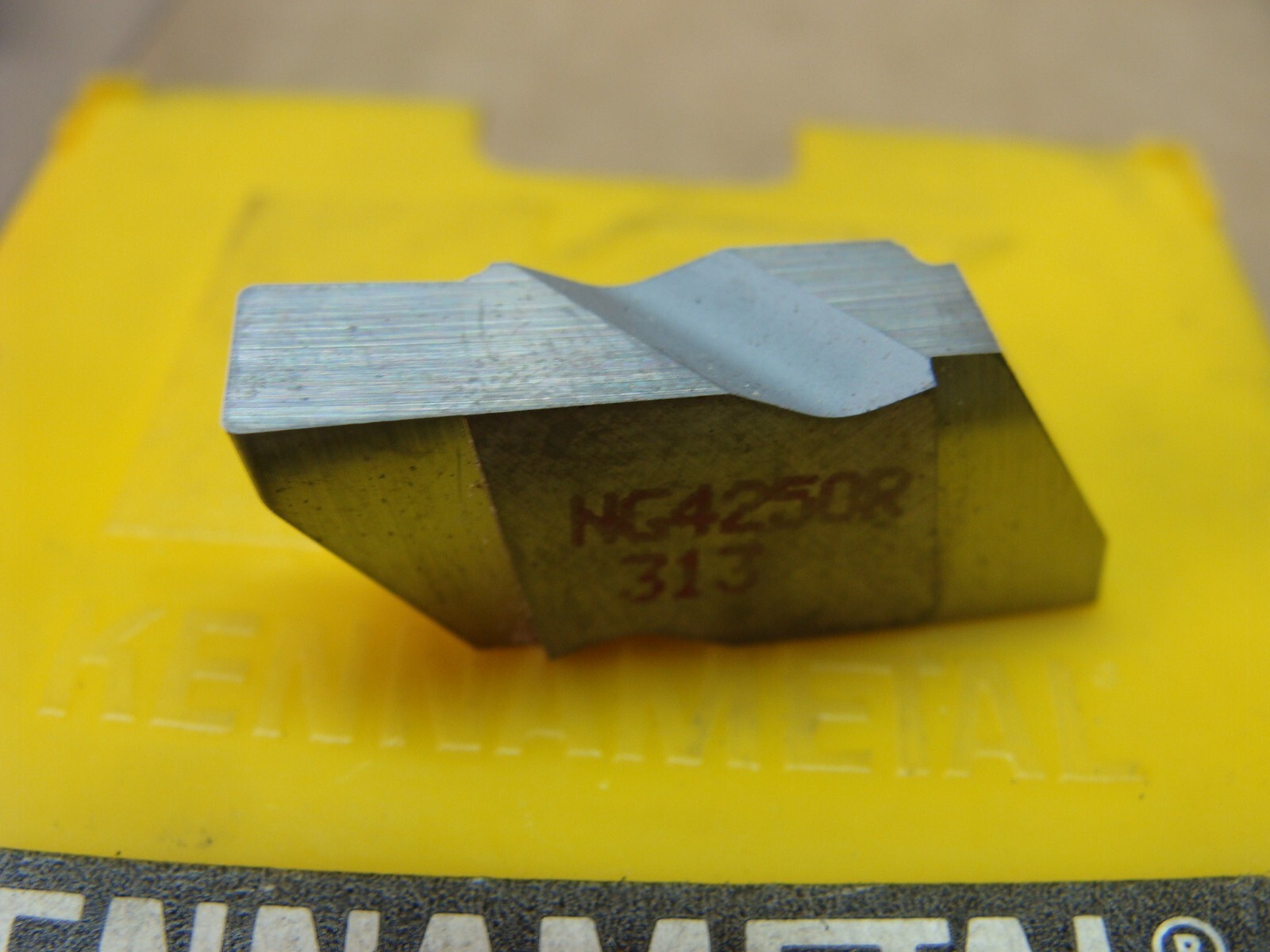 NEW Kennametal carbide inserts top notch grooving NG4250R NG4250L K68 K313 eBay