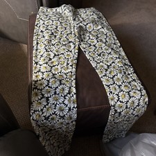 7 for All Mankind Skinny Jeans with A Bold Daisy Floral Print Size 25