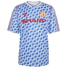 Ultimate Manchester United Collector and Super Fan Gift Guide  45