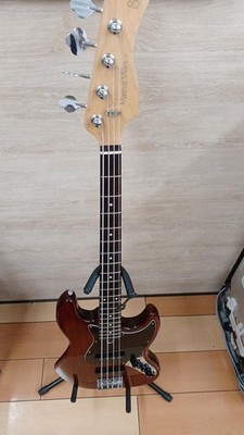 SIRE MARCUS MILLER V3 Jazz bass type