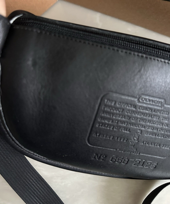 COACH VINTAGE LTD OLYMPIC ATLANTA 1996 BLACK LEATHER BELT BAG