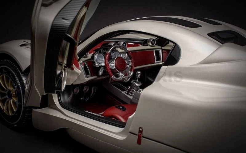 POCHER HK120 POCHER PAGANI UTOPIA COUPE 2023 GRIGIO RINASCIMENTO - 1:8 - Immagine 4 di 4