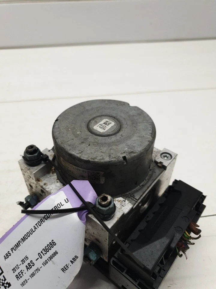 BMW SERIE 3 F30 F80 M3 2012-2015 BOMBA ABS/modulador/unidad de control 6871110 Foto 4 de 4