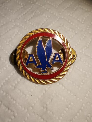 American Airlines emailliertes Stewardess-Hutabzeichen 1966-1968