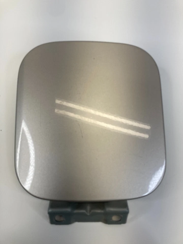 1996 97 97 99 00 2002 Acura RL Fuel Filler Door Gas Lid Cover OEM - Image 3 of 4