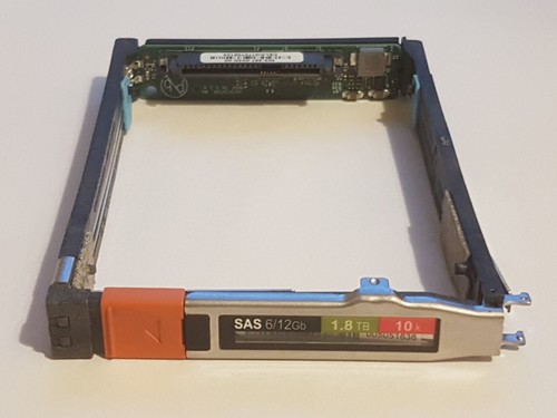 EMC Protech 100-564-417 02 / 303-287-003D-00 2,5" SAS/SATA Adapterrahmen 1.8 TB