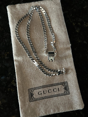 GUCCI Halskette CutOut G Rund Ring Anhänger 925 Silber Neu im Karton Original