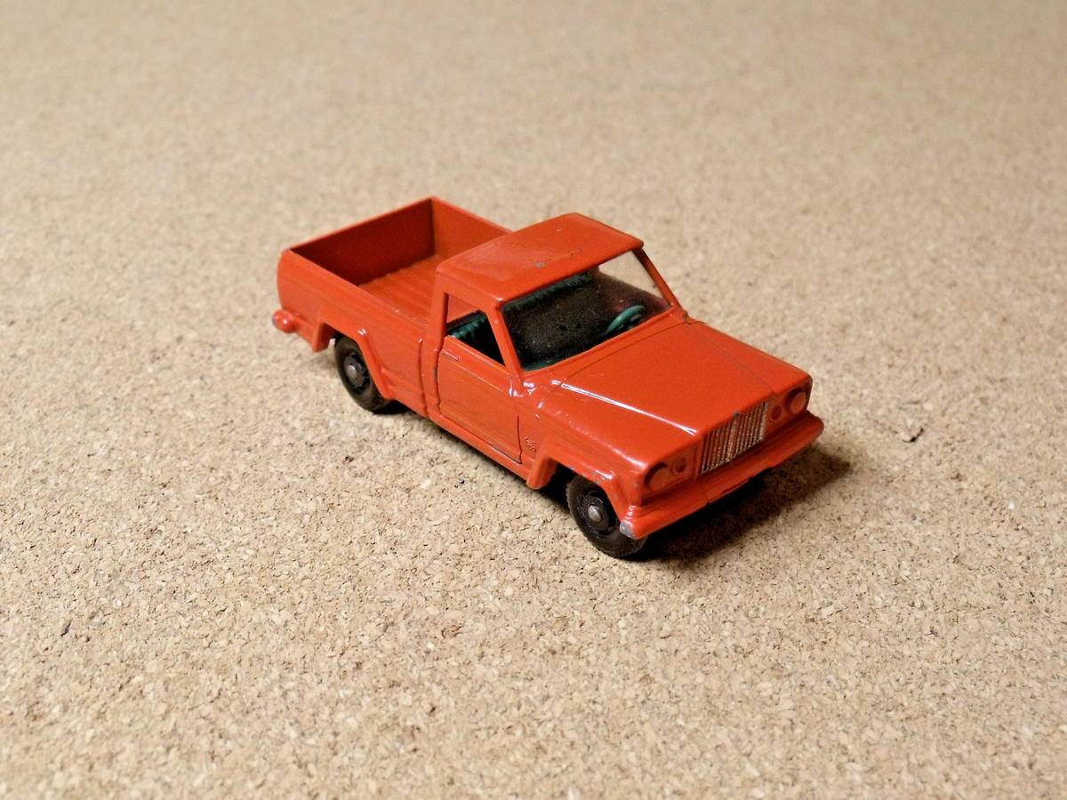 OLD VINTAGE LESNEY MATCHBOX # 71 JEEP GLADIATOR PICKUP GREEN