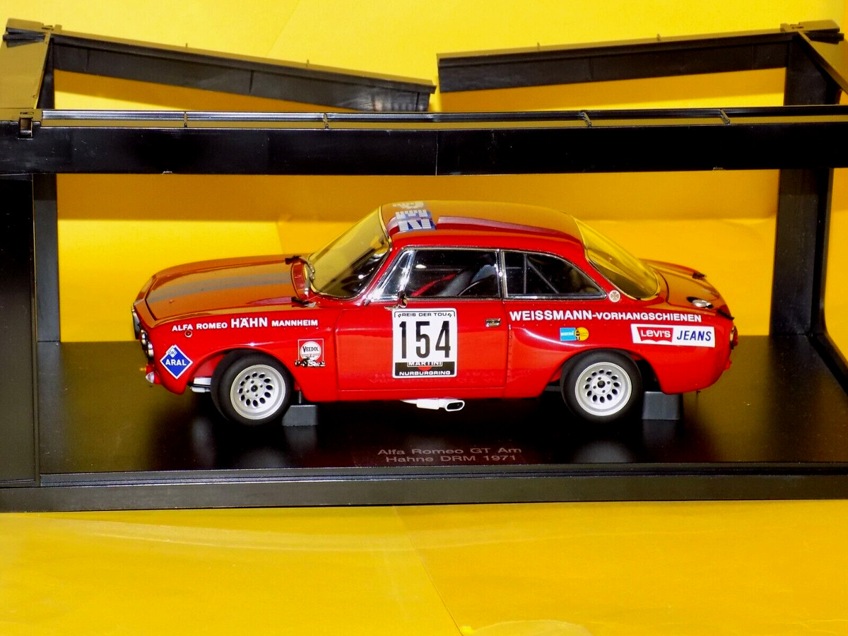 オートアート1/18アルファロメオGTAm 1971 #154 DRM 極美品 オートアート1/18アルファロメオGTAm 1971 #154 DRM 極美品