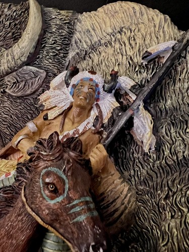 2 Wall Displays Of An Indian Warrior & The Spirit Of The Bear & Buffalo Decor 3D - Picture 10 of 13