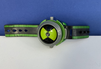 Ben 10 Omniverse OMNITRIX PROJECTOR WATCH - Working Lights - no discs