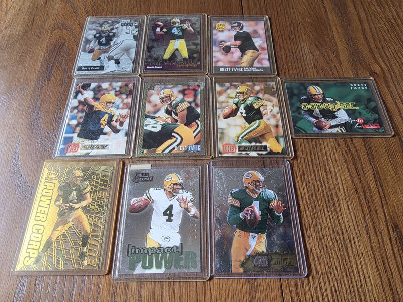 Lot of 10 Brett Favre Cards - Fleer Ultra Rookie - Packers - Inserts - Green Bay