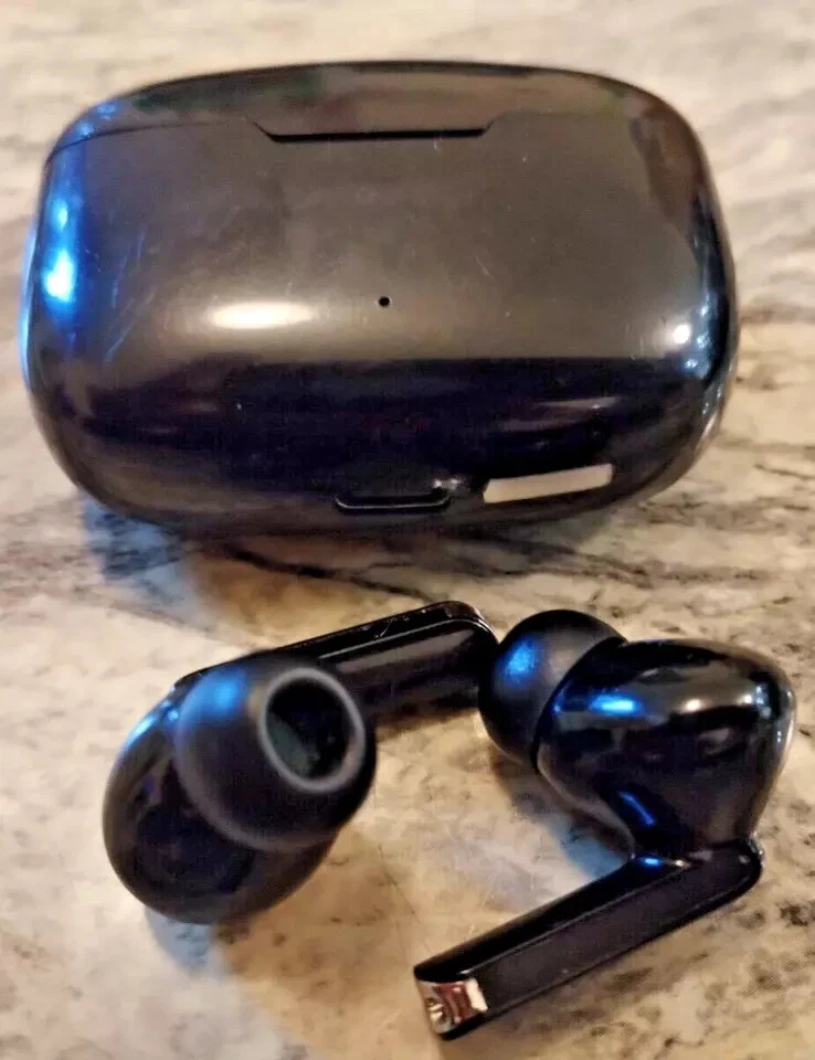 JVC HA-B5T Stix Black True Wireless Bluetooth Earphones - Image 3 of 4