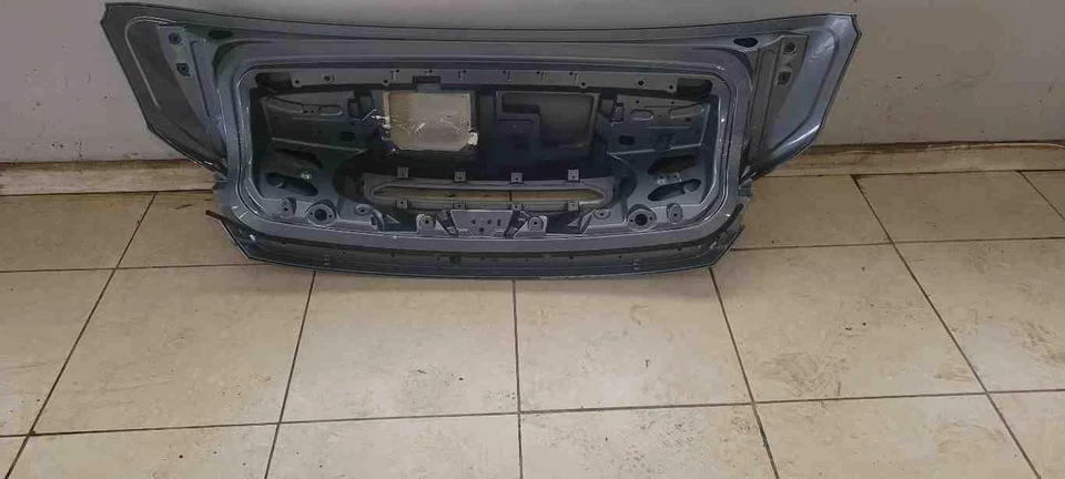 BMW M8 M850i 840i G14 F91 conjunto de tampa traseira porta-malas 2019 - 2023 fabricante de equipamento original - Imagem 2 de 4