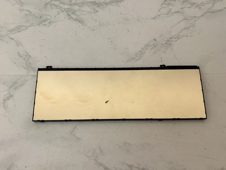 OEM Dell 0RY3F9 RY3F9 64Wh 7.6V Li-ion Tipo de batería: 5TF10 recargable Z Foto 3 de 3