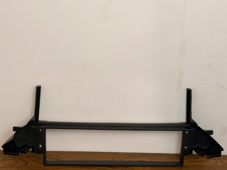 VAUXHALL MOKKA 1.7 2014 - DIESEL FRONT RADIATOR AIR BAFFLE TRIM PANEL - 95368415