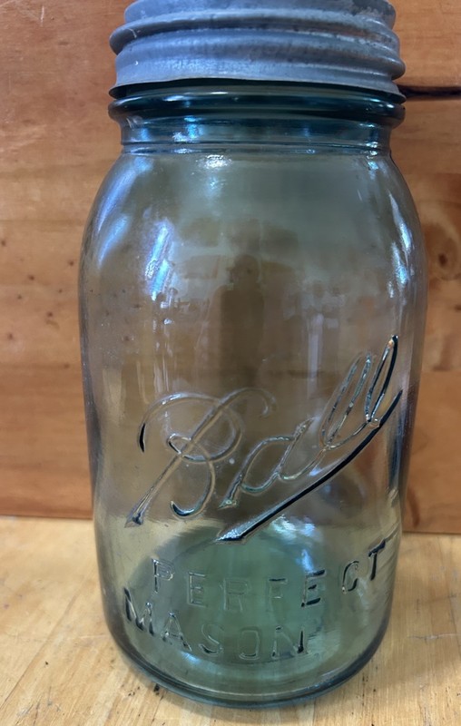 Error Ball Mason Off-Center Aqua BALL PERFECT MASON Quart Jar Atlas White Seal