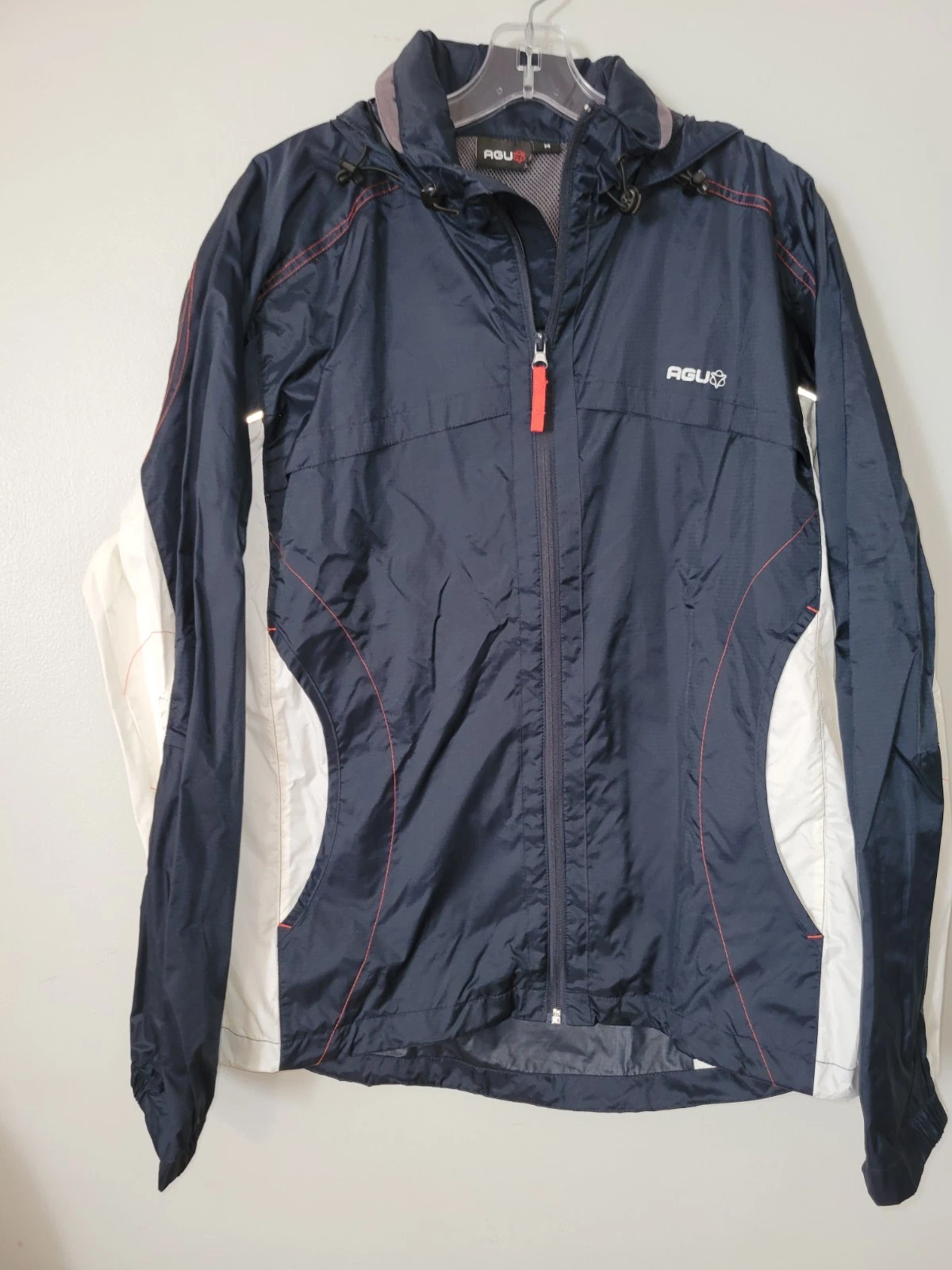 Agu Rain Jacket Size Medium Packable Unisex