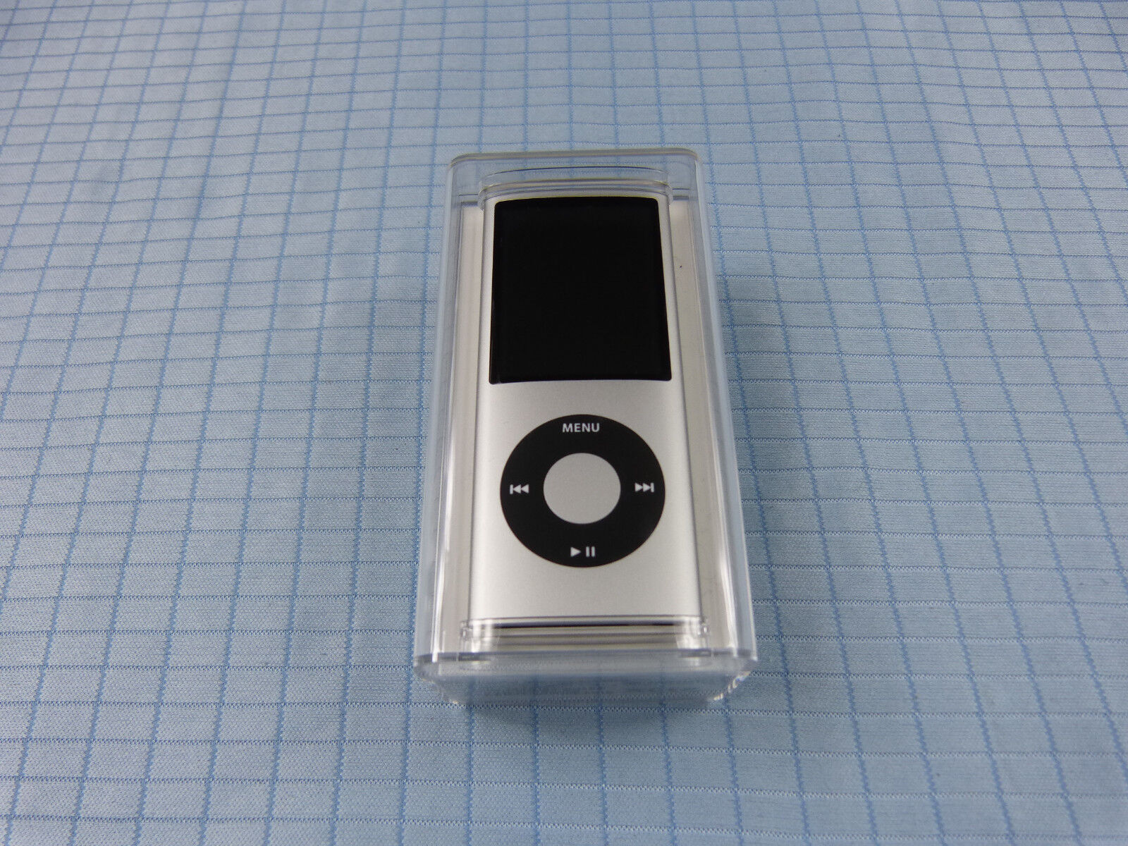 Apple iPod nano 4.Generation 8GB Silber Neu OVP Versiegelt Selten RAR