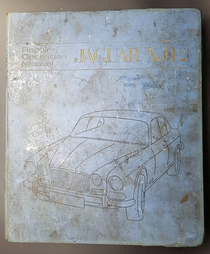 Jaguar XJ12 Repair Operation Manual, Approx 1972, Genuine Factory Ring Binder - Picture 2 of 11