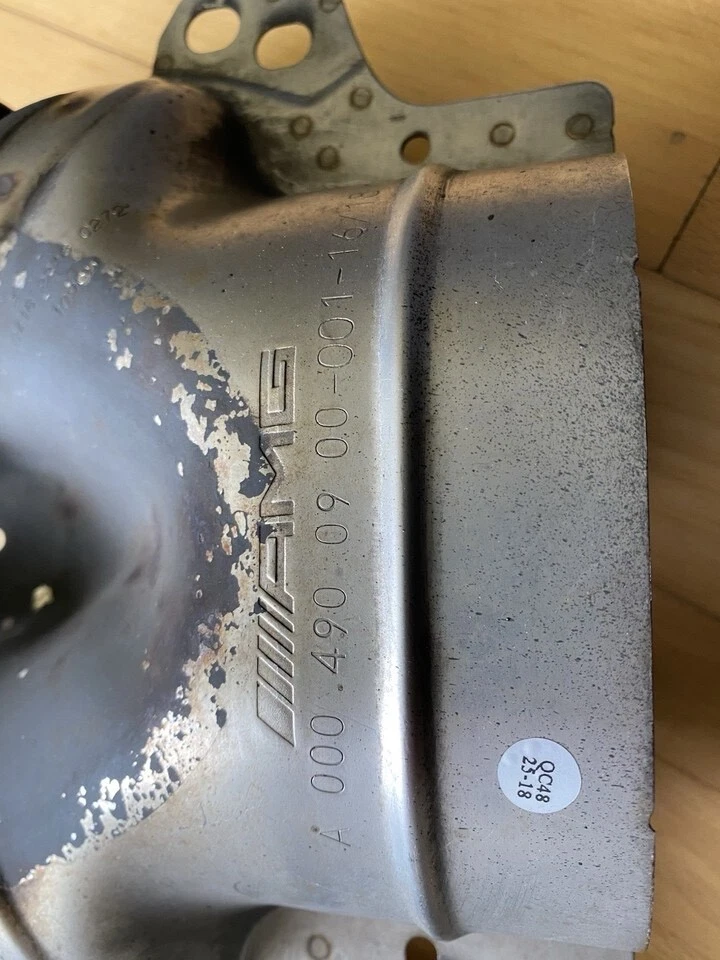 AMG Auspuffblenden  z.B. für C 43 W205 für rechts u. links zusammen /komplett. - Bild 2 von 4