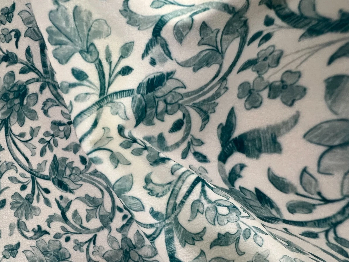 Vintage Floral Print Fabric, 140cm Wide, Upholstery Window Craft, Sold by Yard