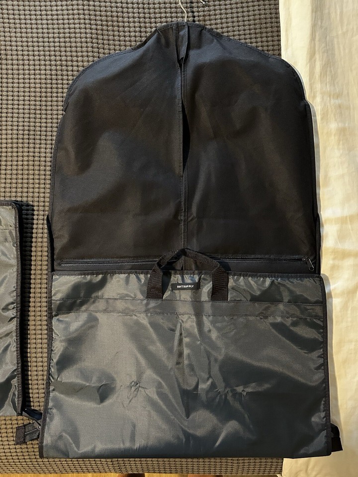 SUITSUPPLY Suit Bag Men's ONE SIZE BiHold Zip Garment bag All Seasons