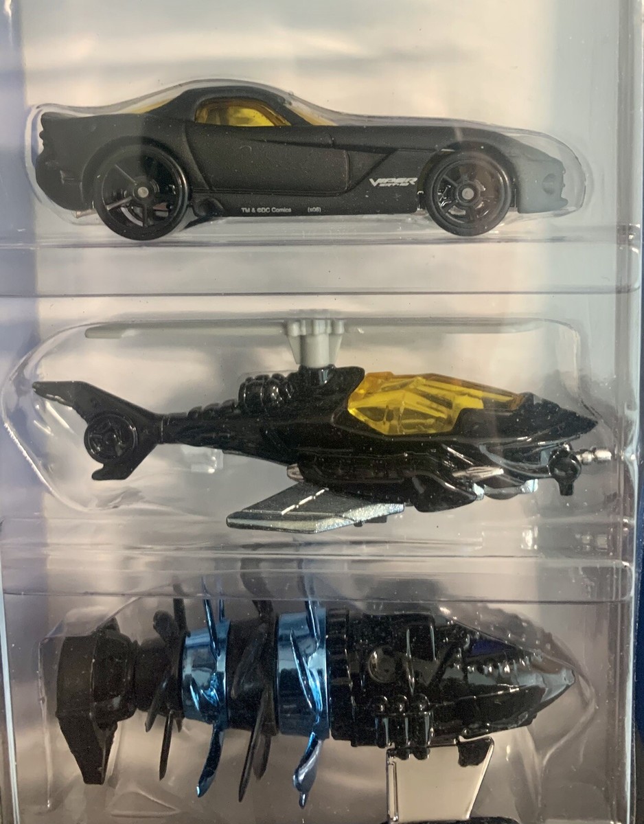 Hot Wheels 2006 Batman Begins Gotham City 5 Pack NEW In Box