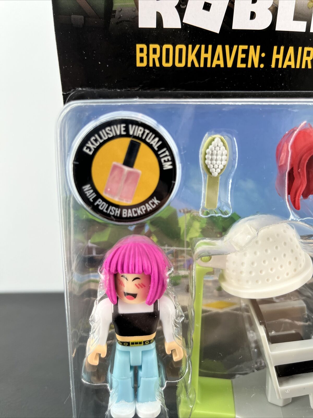 ROBLOX Action Figure BROOKHAVEN HAIR & NAILS Polish Playset Virtual Item  Code