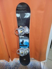 RIDE DECADE SNOWBOARD ALL MOUNTAIN FREESTYLE BOARD ( BINDINGS MOUNTED ON BOARD )
