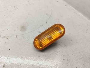 VW TRANSPORTER V T5 Furgon Kotflügelblinker vorne links 3B0949117B 31902323