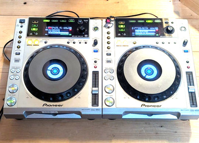 Pioneer DJ CDJ-850 Silver Pair Digital Turntable Multi Player CDJ850