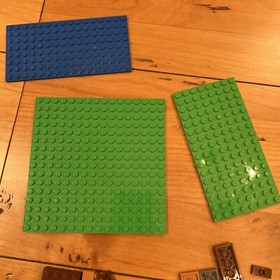 LEGO Minecraft Set 21114 The Farm - No Box