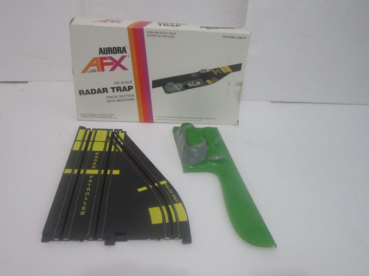 1981 AFX Radar Trap Slot Car Track Section with Mountain Aurora