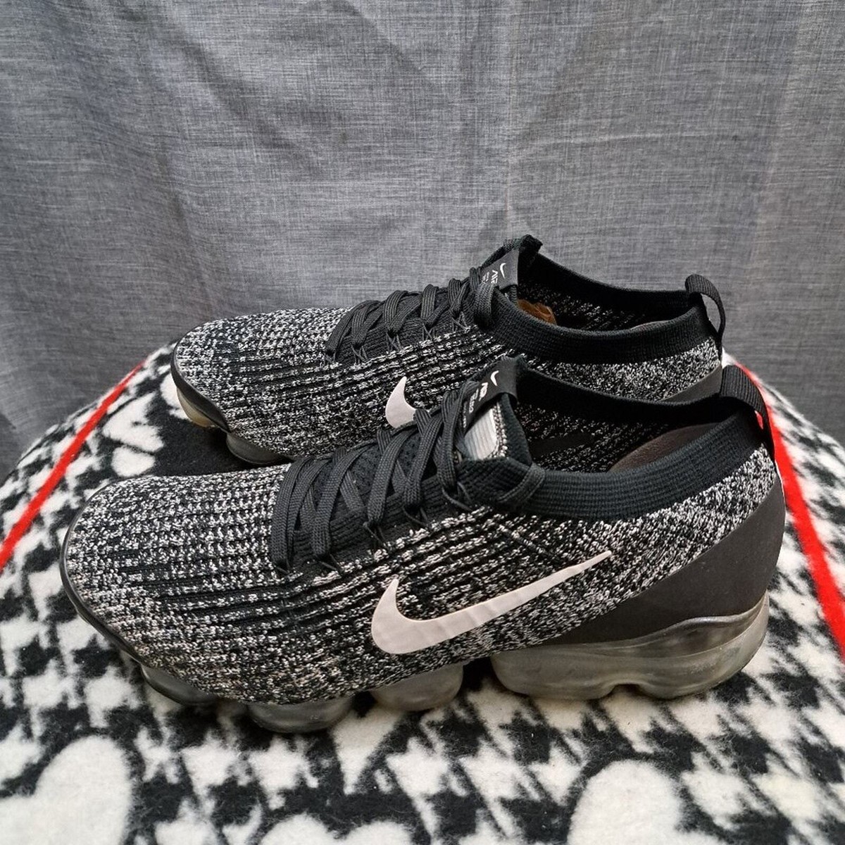 Size 11 Nike Air VaporMax Flyknit 3 Men Oreo Sneakers AJ6900-002