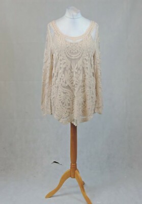 Club L Langarmshirt mit Allover-Stickerei und Trägertop 18 UK CR111 FF 09 