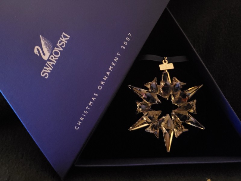 Swarovski Crystal 2007 Annual Star Snowflake Christmas Ornament With Box