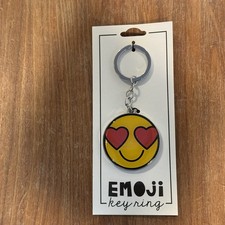 Heart Eyes Emoji Keychain   Smiley Face Key Ring Charm Cute Gift for Her Him