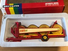 Remorque Krone Benac RBR 3000 plateau de transport de balles Britains au 1/32