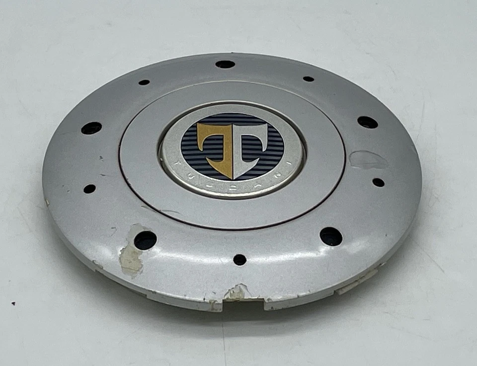 2003 - 2004 HYUNDAI TIBURON TUSCANI SILVER CENTER CAP 6.25" Part# 52960-2C600 - Image 2 of 4